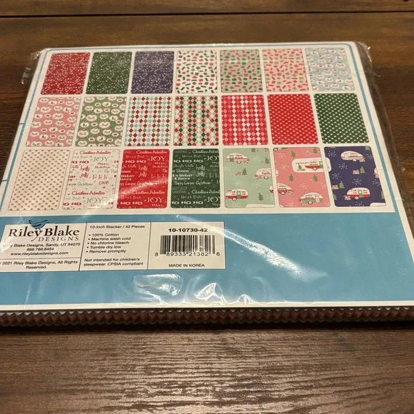 Christmas Adventure Fabric - 10-inch Stacker - Picture 3 of 7